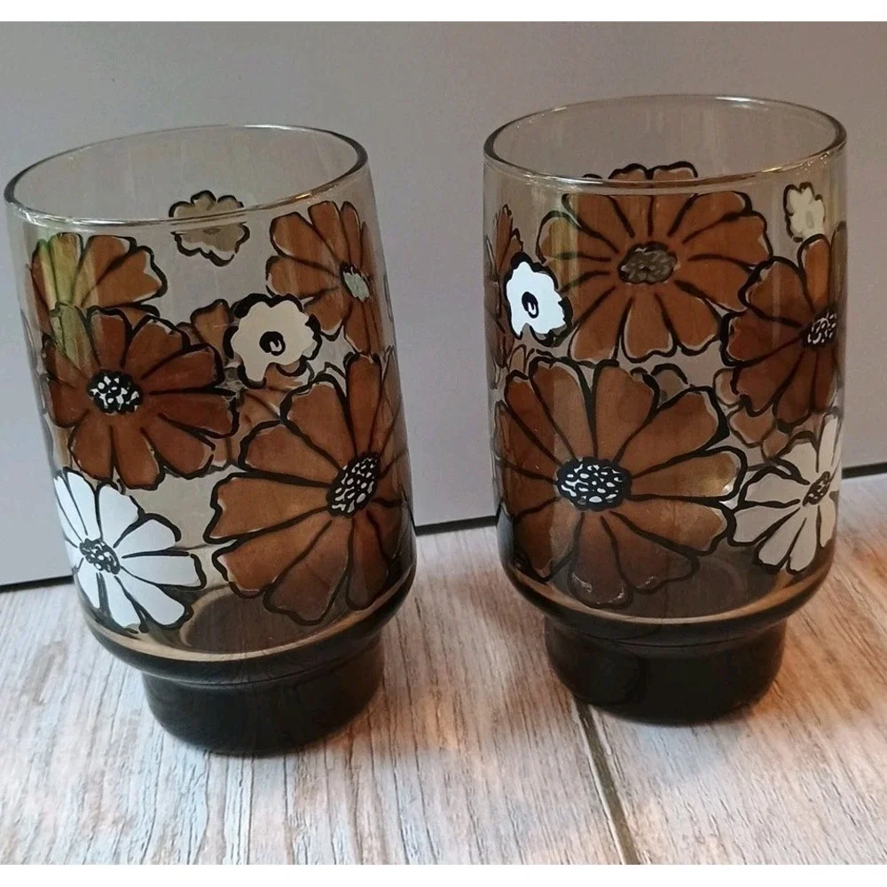 Vintage Libbey Camellia Tawney Glasses Brown Daisy Tumbler Juice Amber- 2